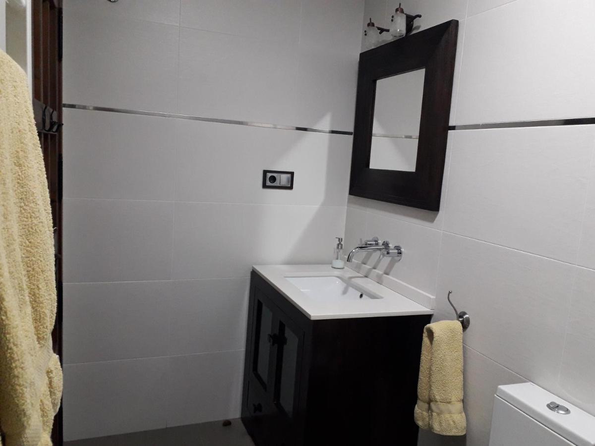 Via Caparra Superior Pensionat Oliva de Plasencia Exteriör bild
